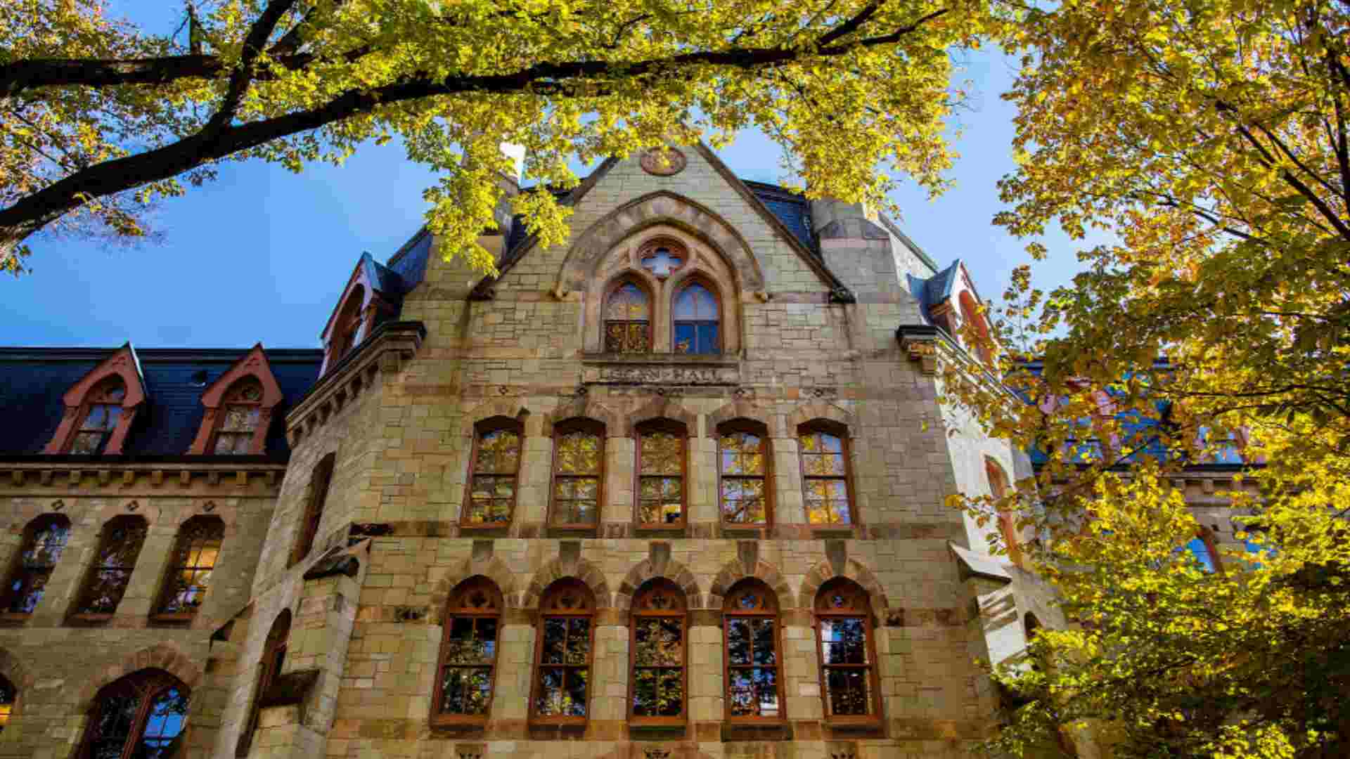 Universidad de Pensilvania (Upenn) vetará a atletas trans en deportes femeninos tras investigación