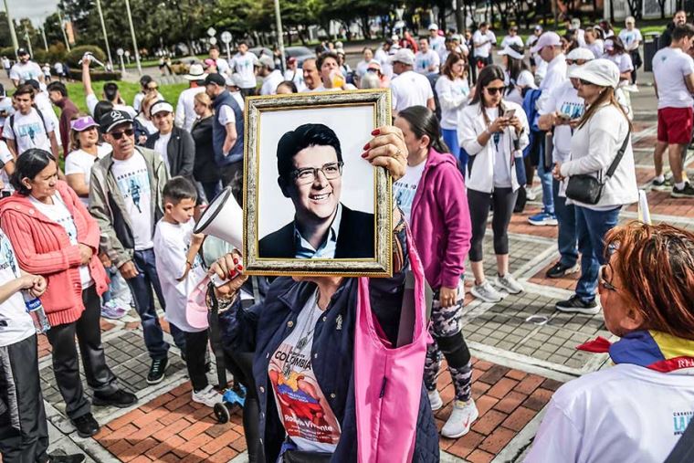 Decretan tres días de duelo en memoria de Miguel Uribe Turbay en Bogotá