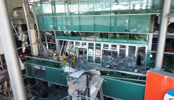 Una vez más se vive pánico en Altabrisa, ahora fue una explosión