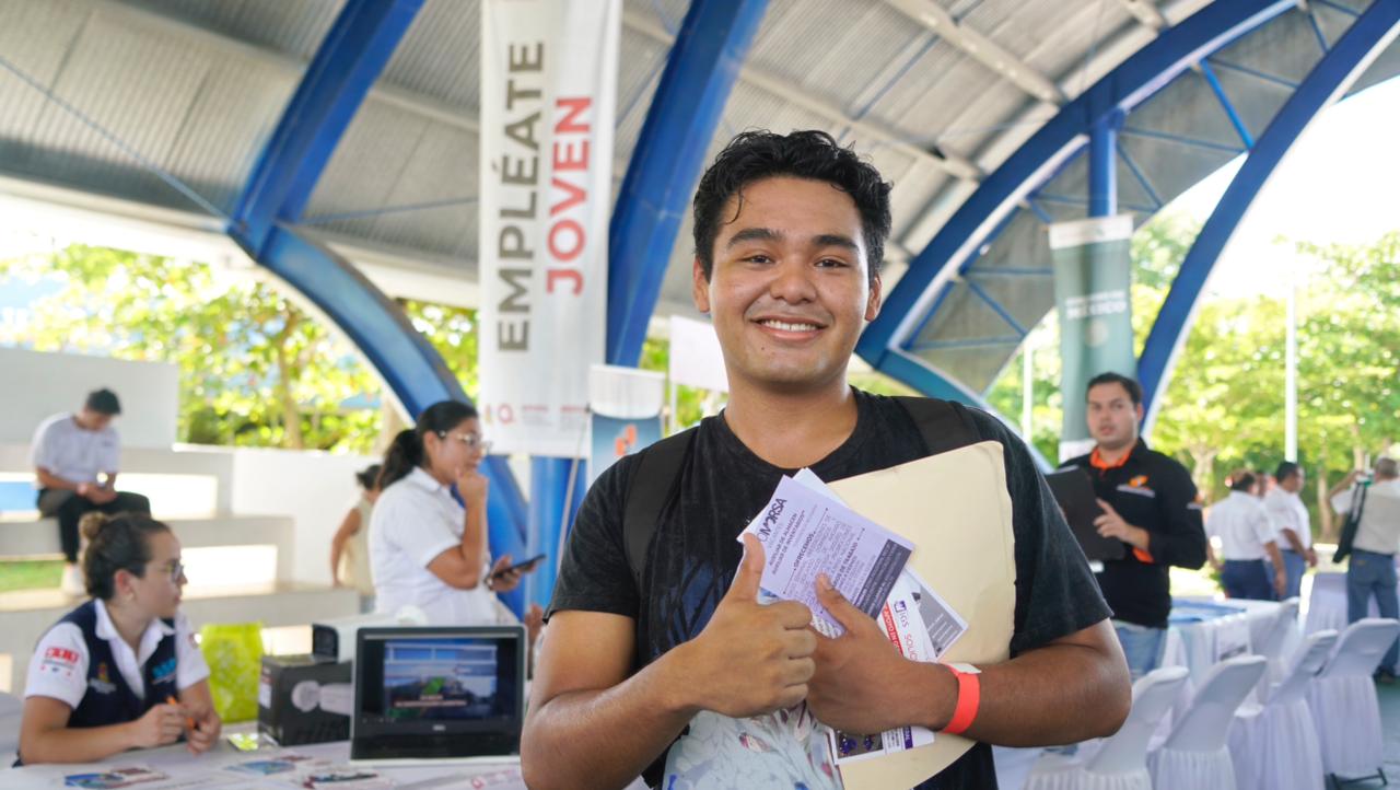 Acercan a los jóvenes oportunidades de contratación con la Feria de Empleo para las Juventudes