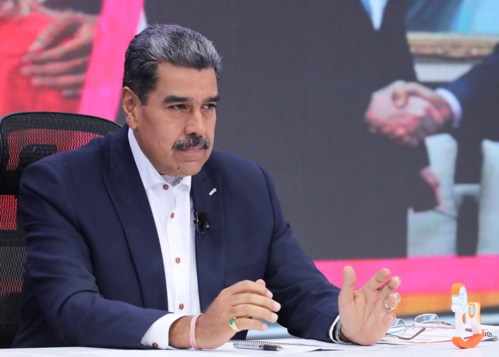 Maduro ordena despliegue de 4,5 millones de milicianos tras anuncio de recompensa de EEUU