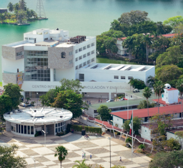 Rector de la UJAT convoca a más de 6 mil estudiantes de nuevo ingreso a respetar Código de Ética universitaria