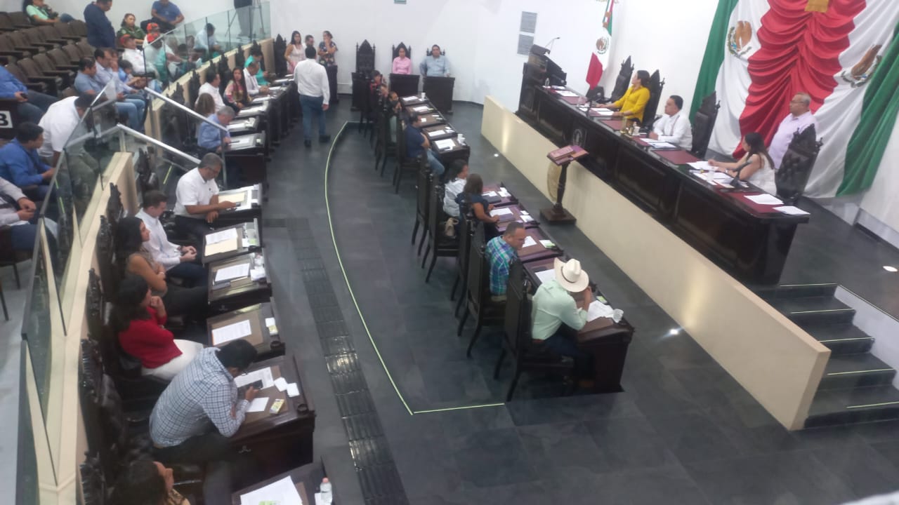 LXV Legislatura aprobó que no será obligatorio que gobernador rinda informe anual