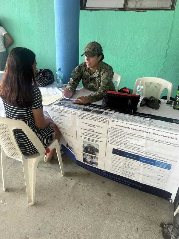 Personal Naval participó en “La Jornada De Paz” en la Escuela Primaria Rural de Huimanguillo