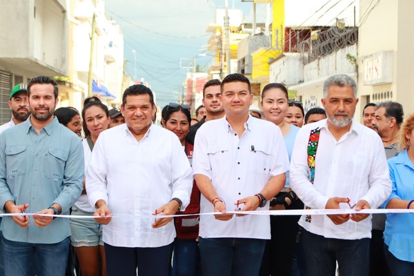 Gobierno de Ovidio Peralta sigue transformando Comalcalco