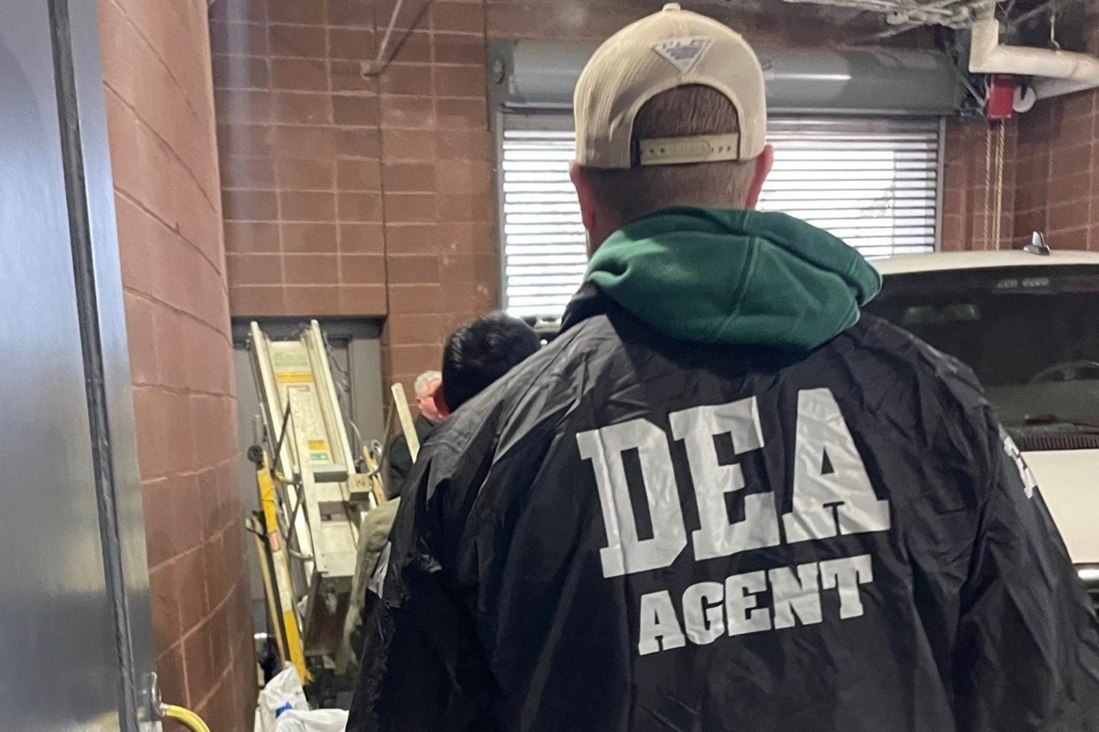 Sheinbaum reconoce que hubo un distanciamiento con la DEA en sexenio de AMLO