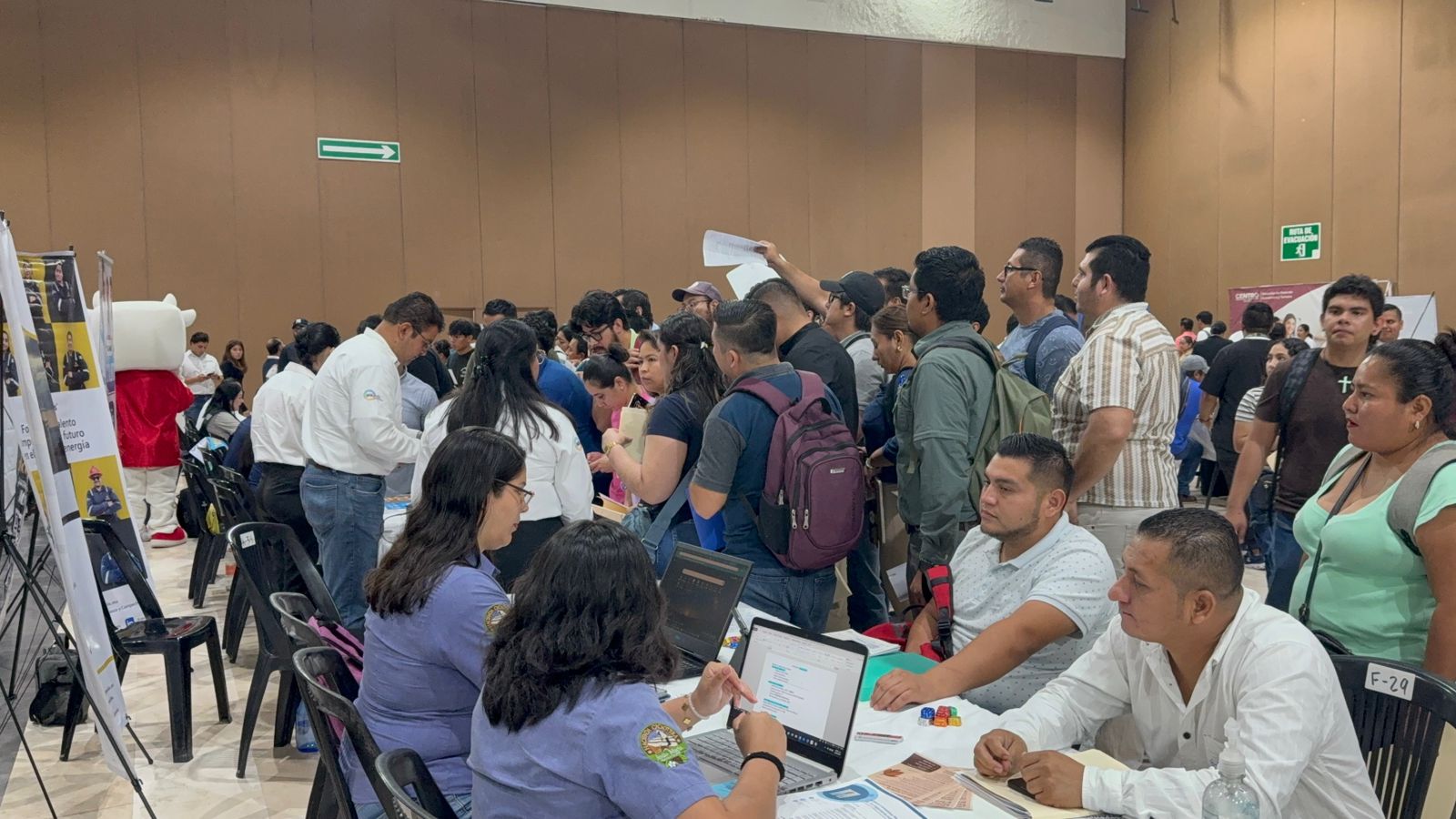 Tabasco ofrece más de mil vacantes en la Feria Nacional del Empleo