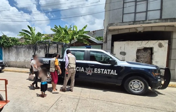 Rescatan a cuatro menores en condiciones insalubres en colonia Casa Blanca