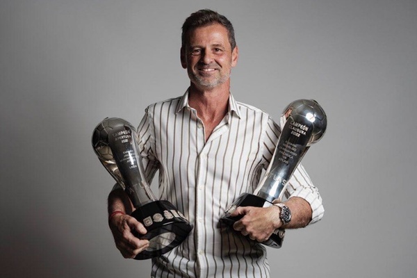 Diego Cocca, bicampeón con Atlas, será nuevamente DT de los rojinegros