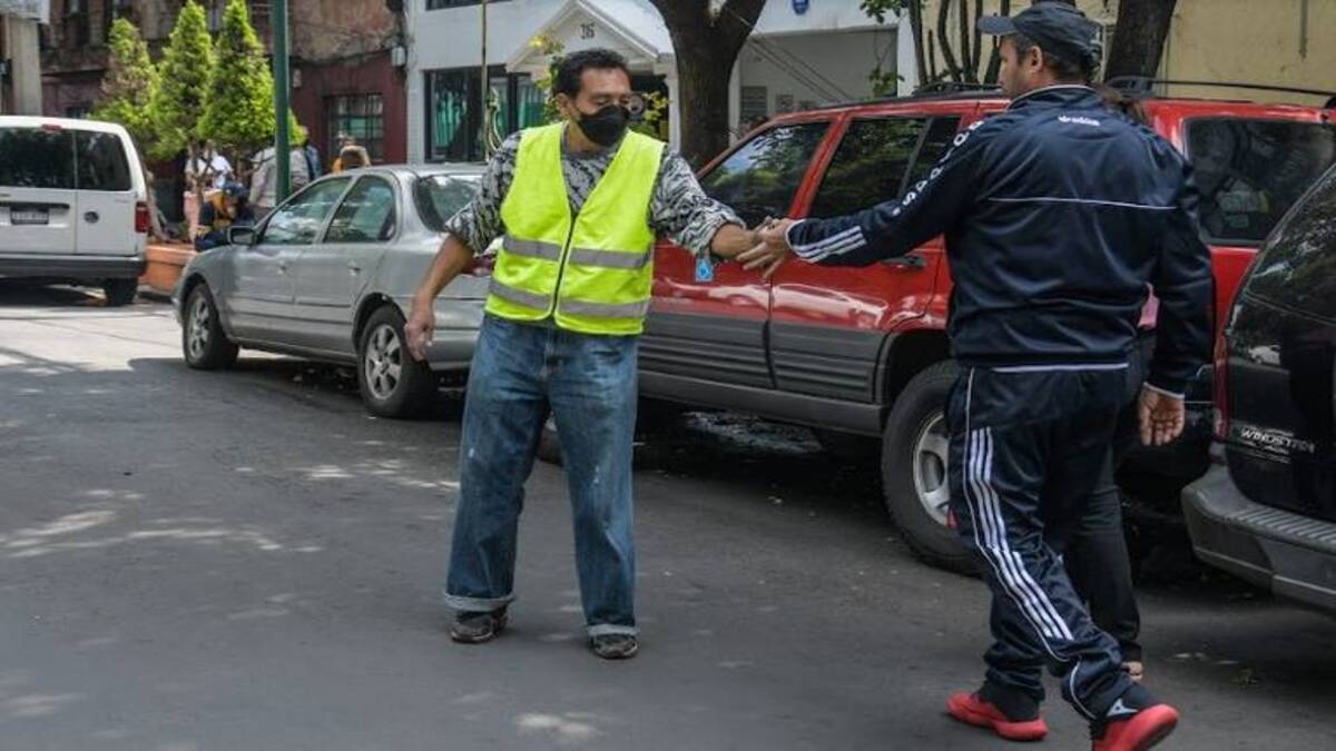 Aprueba Congreso de la CDMX sancionar hasta con 36 horas de arresto a “franeleros”