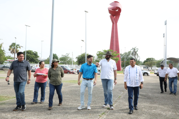 Anuncia Javier May rehabilitación de pista de patinaje y mantenimiento general de Olimpia XXI
