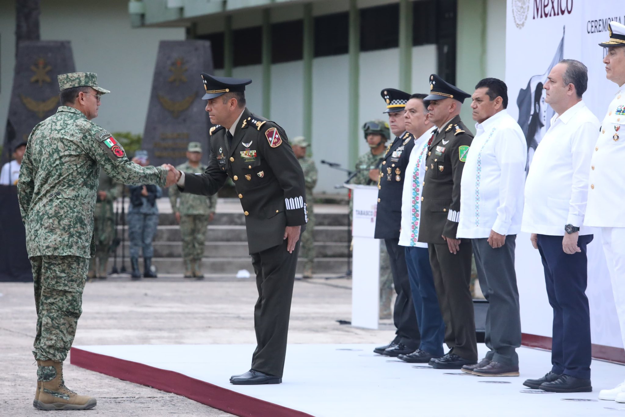 Asume el General Alejandro Adame comandancia de la 30 Zona Militar