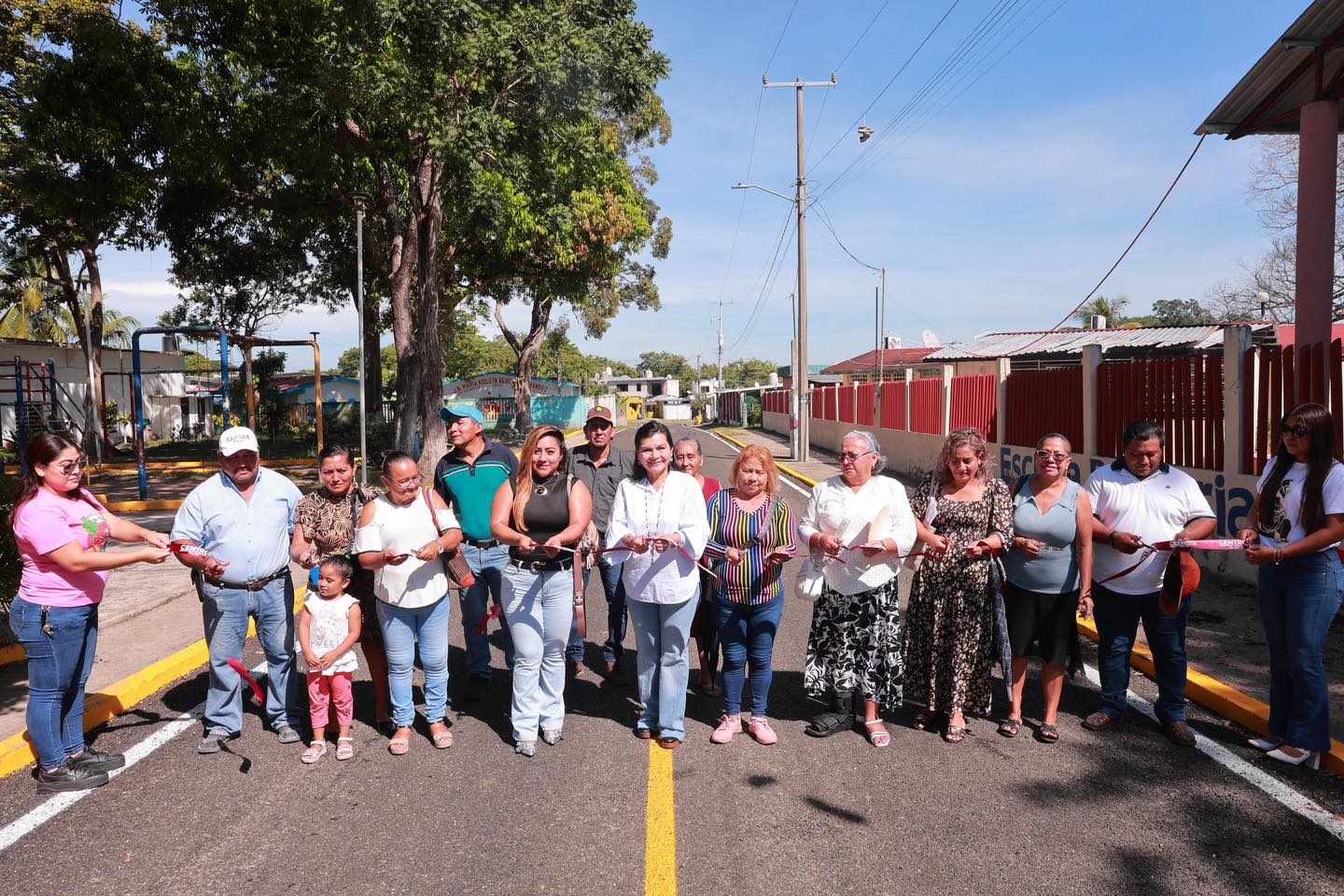 Yolanda Osuna mejora vialidades rurales con inversión de 11.5 millones de pesos