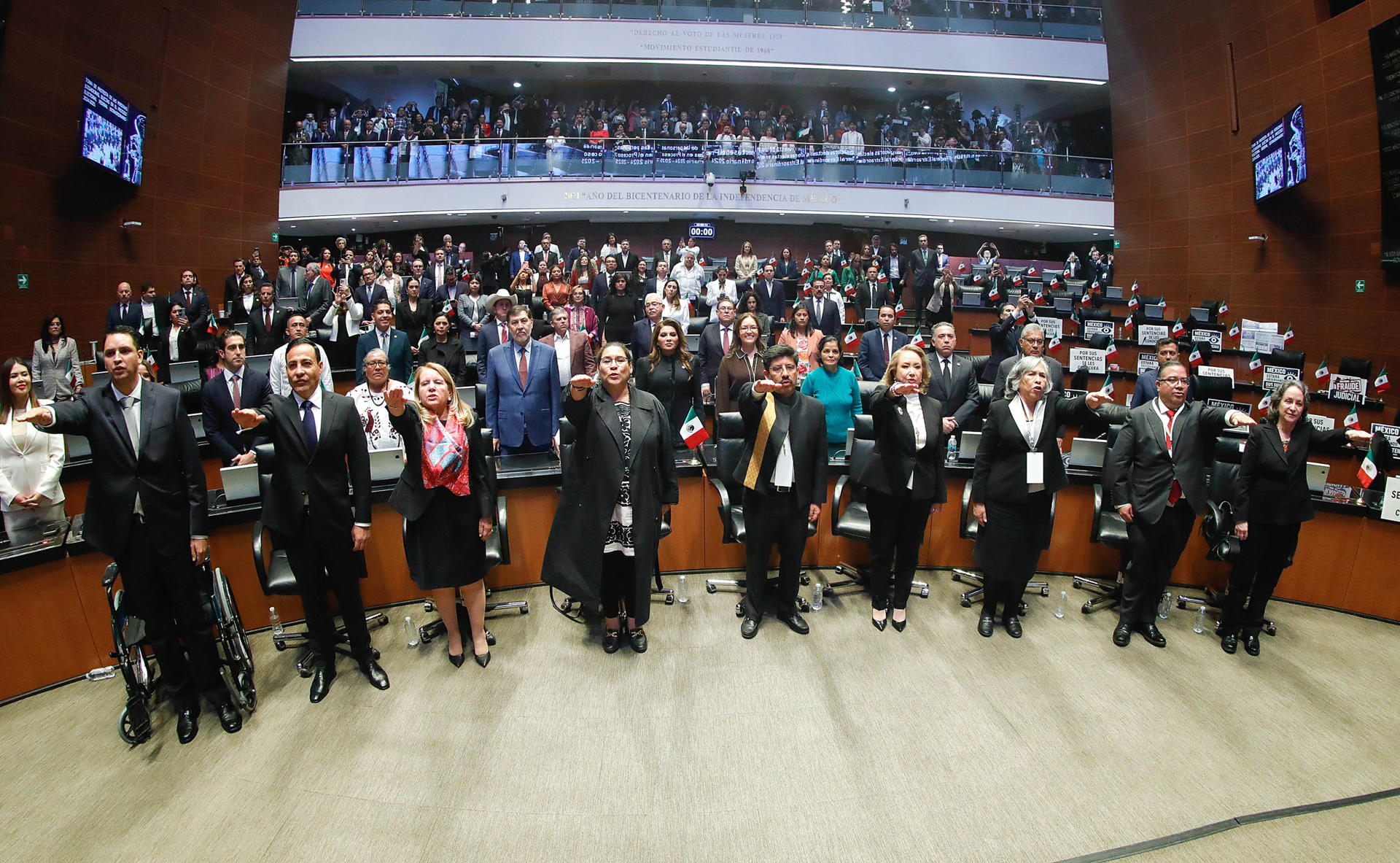 Nuevo pleno de la SCJN rinde protesta en el Senado de la República