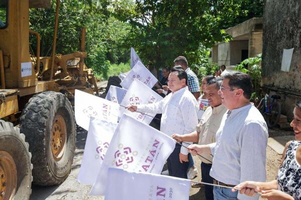Gobierno de Yucatán atiende demanda histórica en Motul