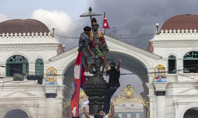 Singapur recomienda a sus ciudadanos posponer viajes a Nepal ante la oleada de protestas