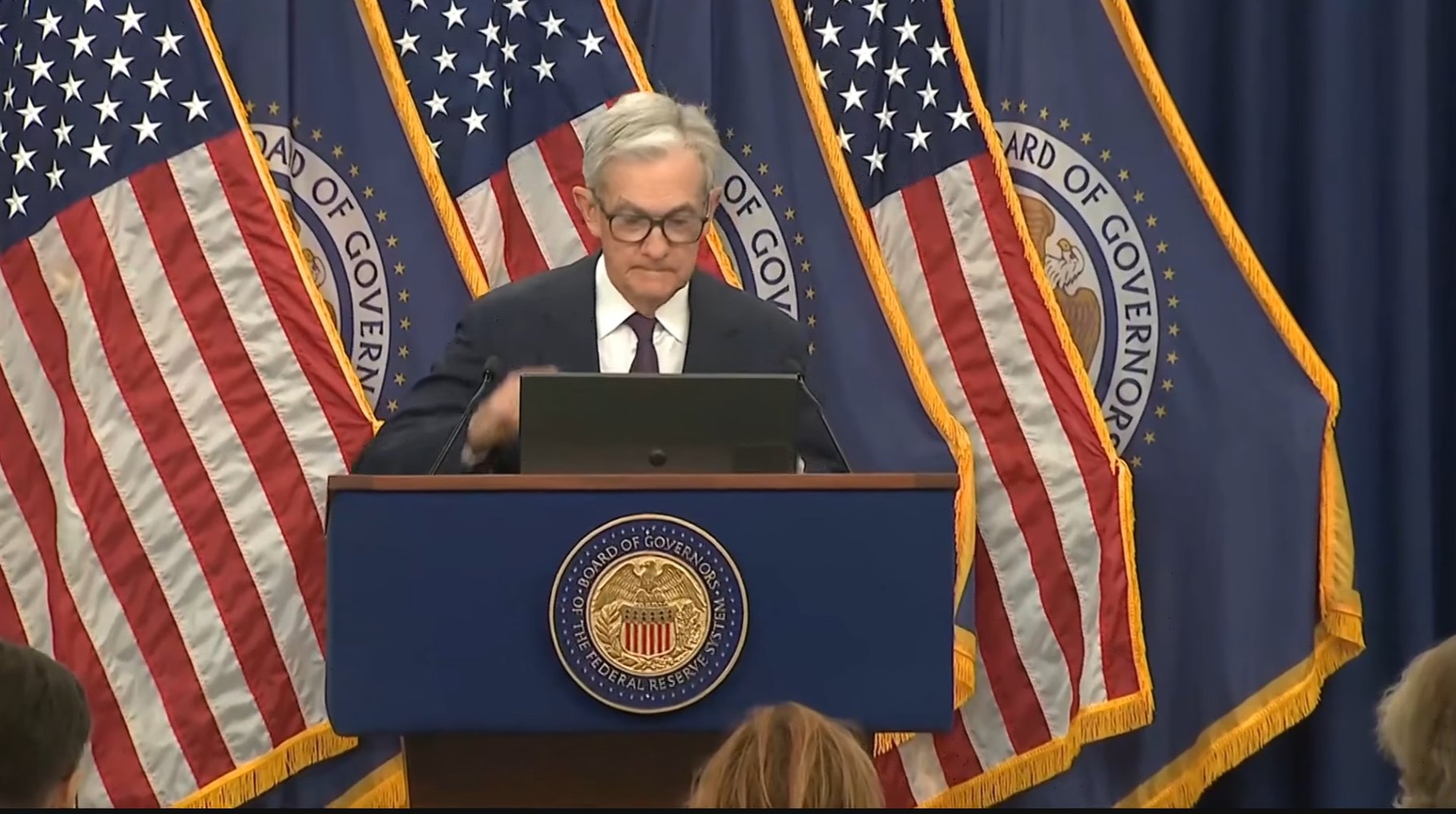 La Fed recorta tasas por primera vez en 2025 por riesgos para el empleo en EEUU