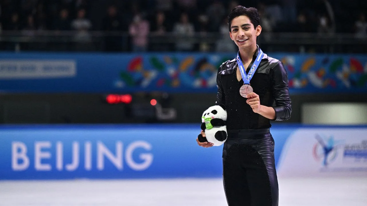 Donovan Carrillo consigue pase a Juegos Olímpicos de Invierno