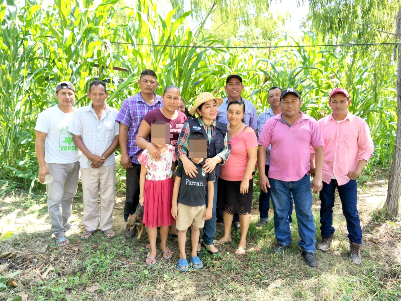 Aztlán Quinta Sección exige atención: río azolvado frena transporte y módulo de salud lleva 9 meses en abandono