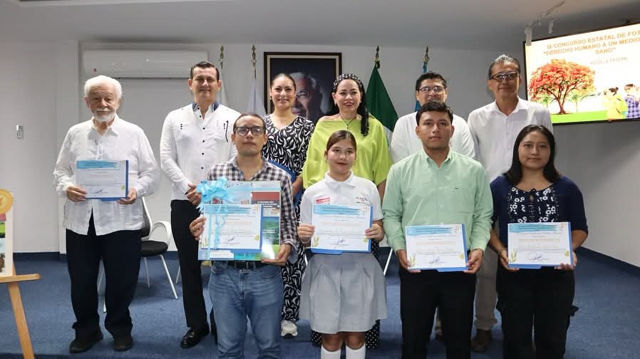 CEDH premia a ganadores del Concurso Estatal de Fotografía ‘Derecho Humano a un Medio Ambiente Sano’