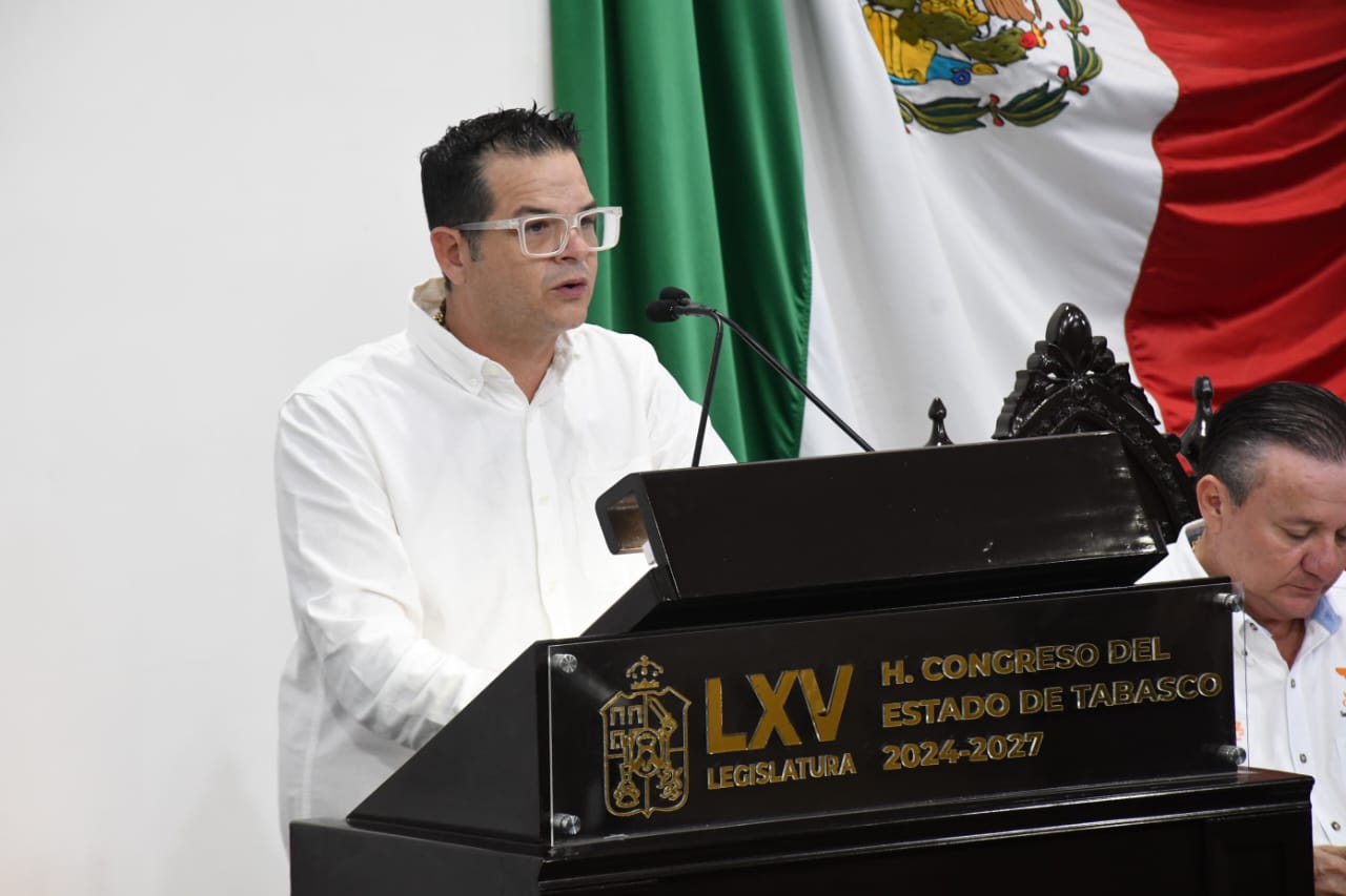 Crear Fiscalía Especializada en Desaparición de Personas: Fabián Granier