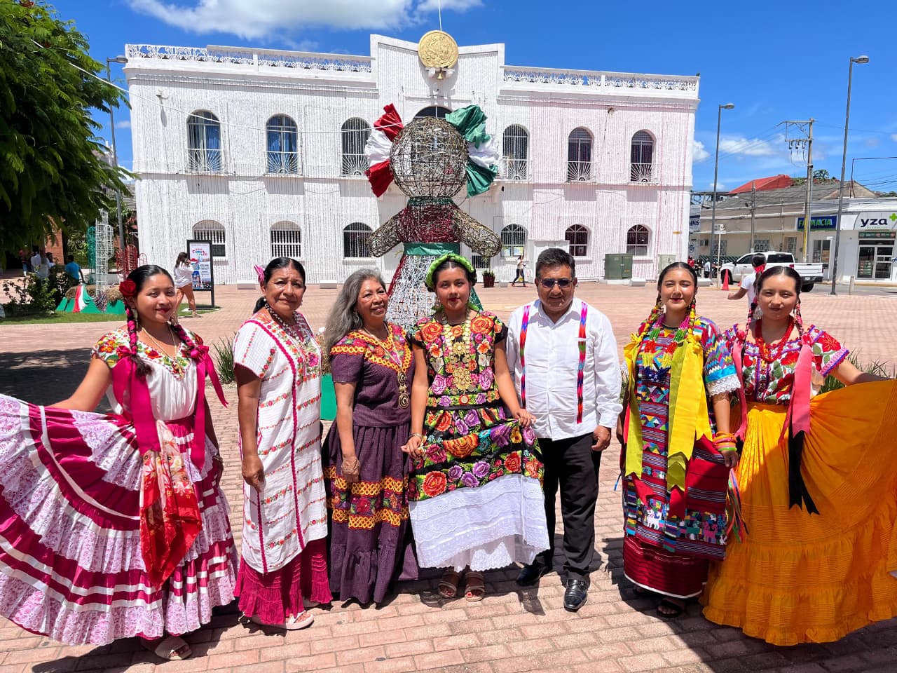 Se instala un pedacito de Oaxaca en el corazón de Comalcalco