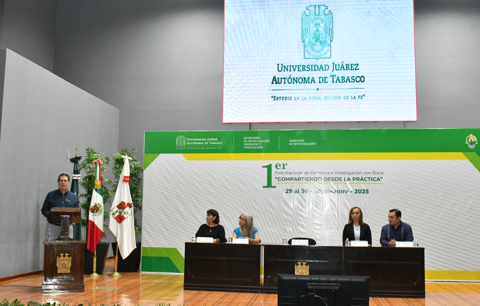 La UJAT coloca a la ética en el centro de la vida académica y científica: GNO