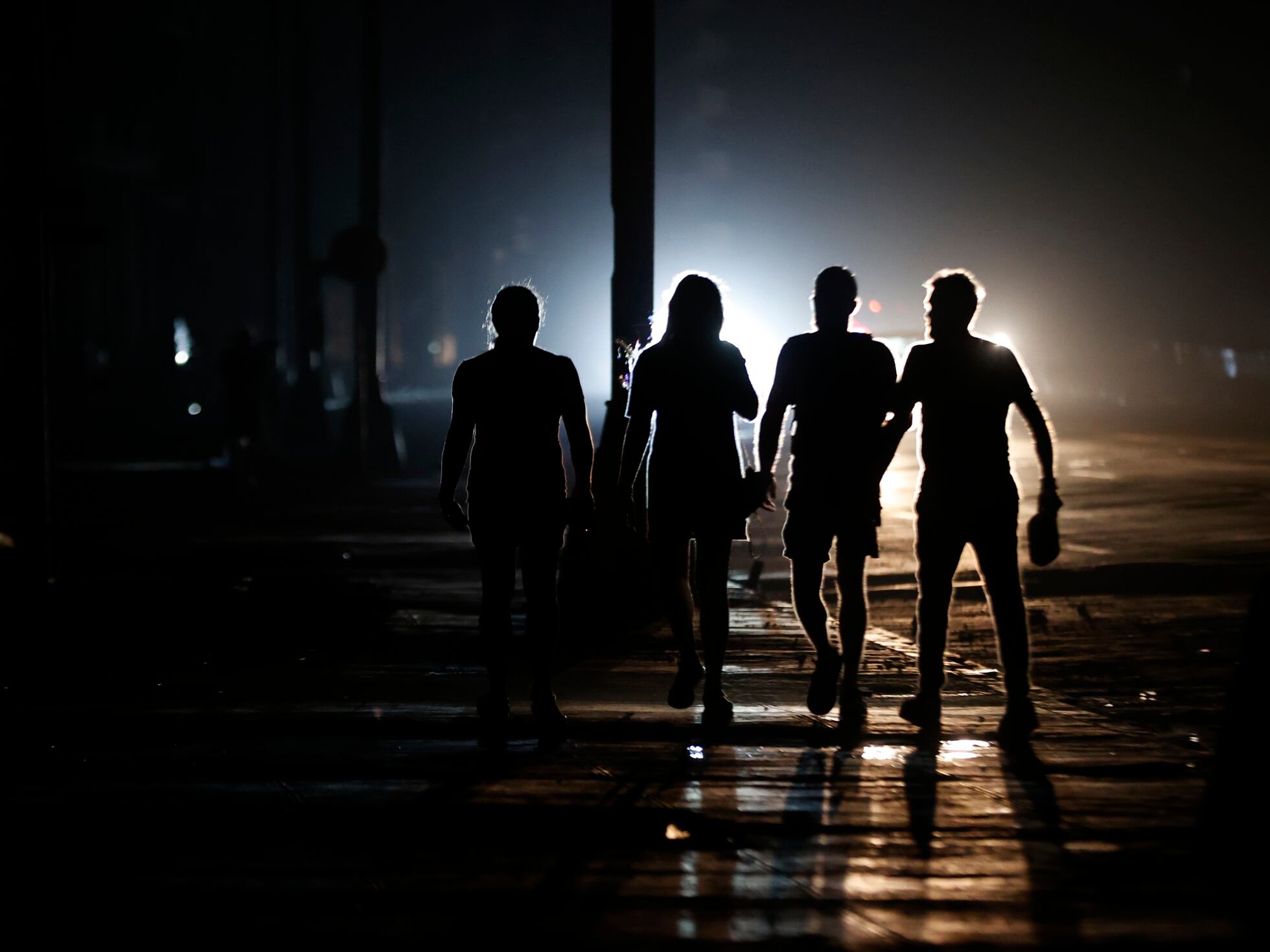 La estatal de electricidad prevé apagones simultáneos en el 54 % de Cuba este sábado