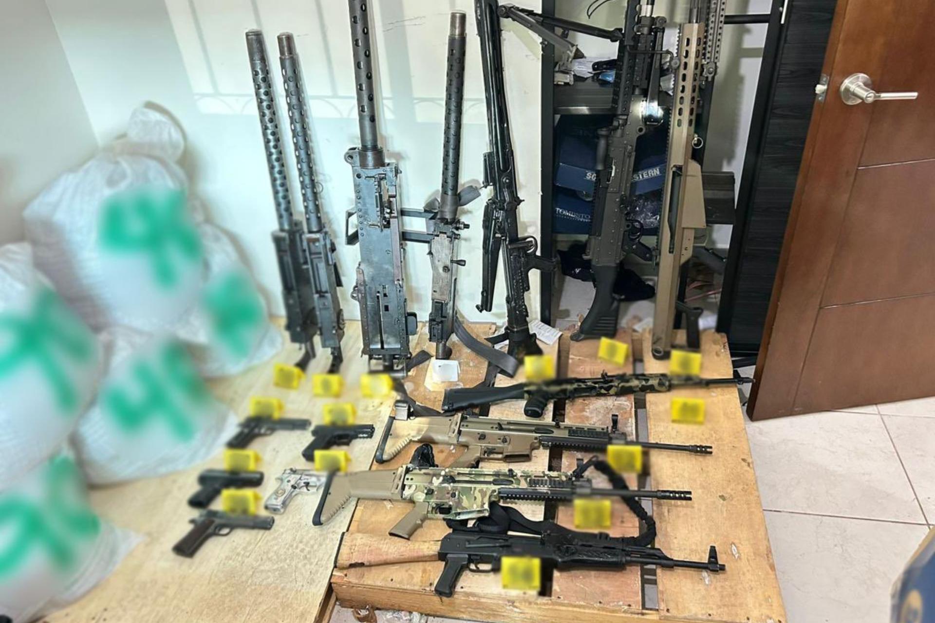 Aseguran arsenal y sustancias químicas en Culiacán, Sinaloa