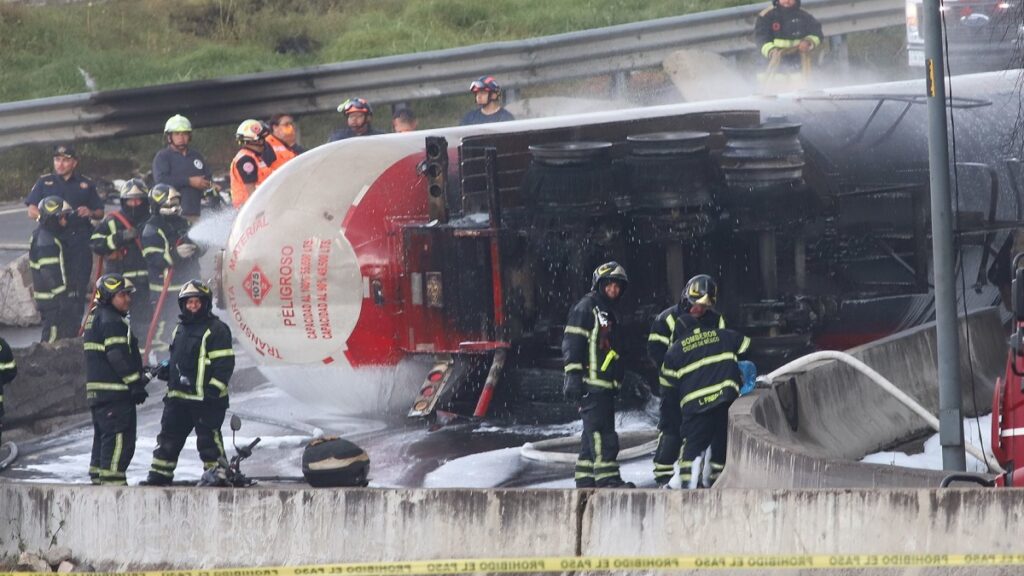 Sube a 30 el número de muertos por explosión en Iztapalapa