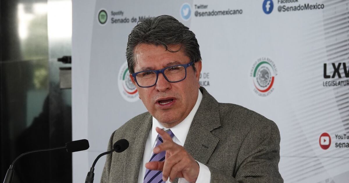 “No va a pasar”, adelanta Monreal sobre iniciativa de Morena que propone cárcel a quien haga memes y stickers