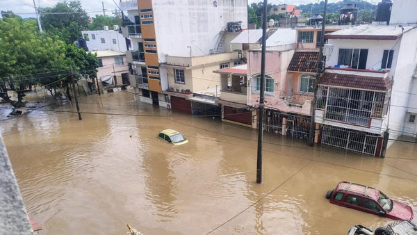 ¿Qué estados suspenderán clases este lunes 13 de octubre tras fuertes lluvias?