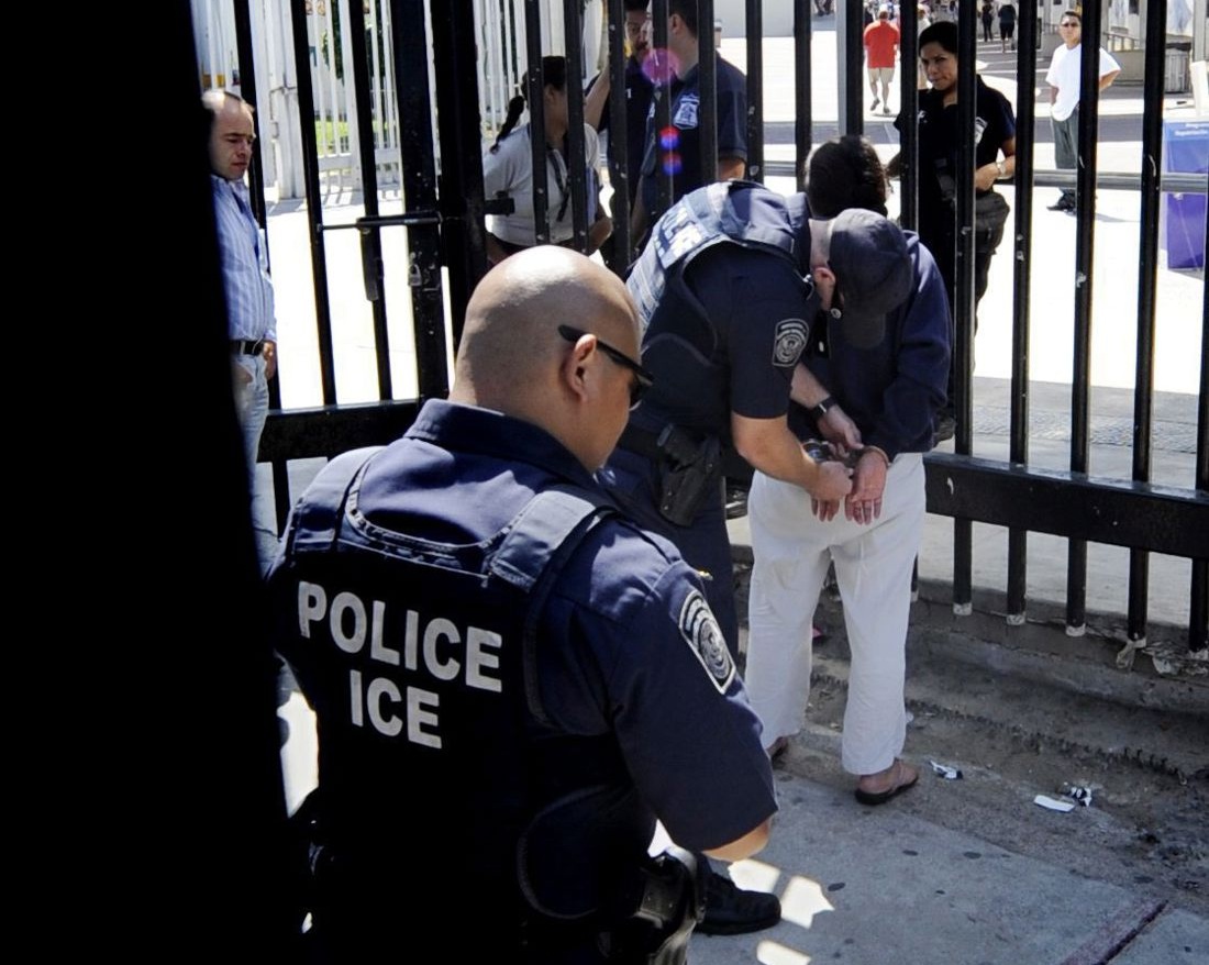 ICE detiene a más de 40 personas en Chicago durante operativo en vecindarios