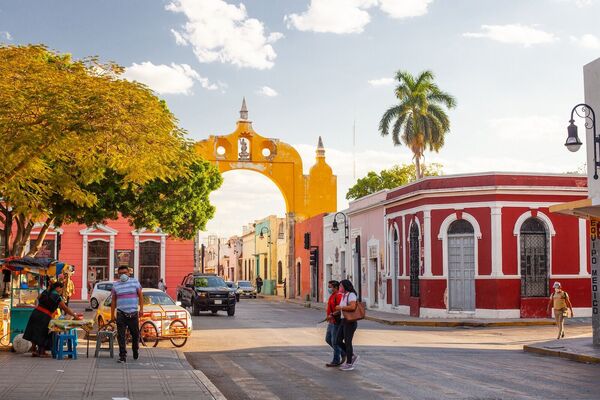 Yucatán alcanza los 2.4 millones de habitantes en el 2025