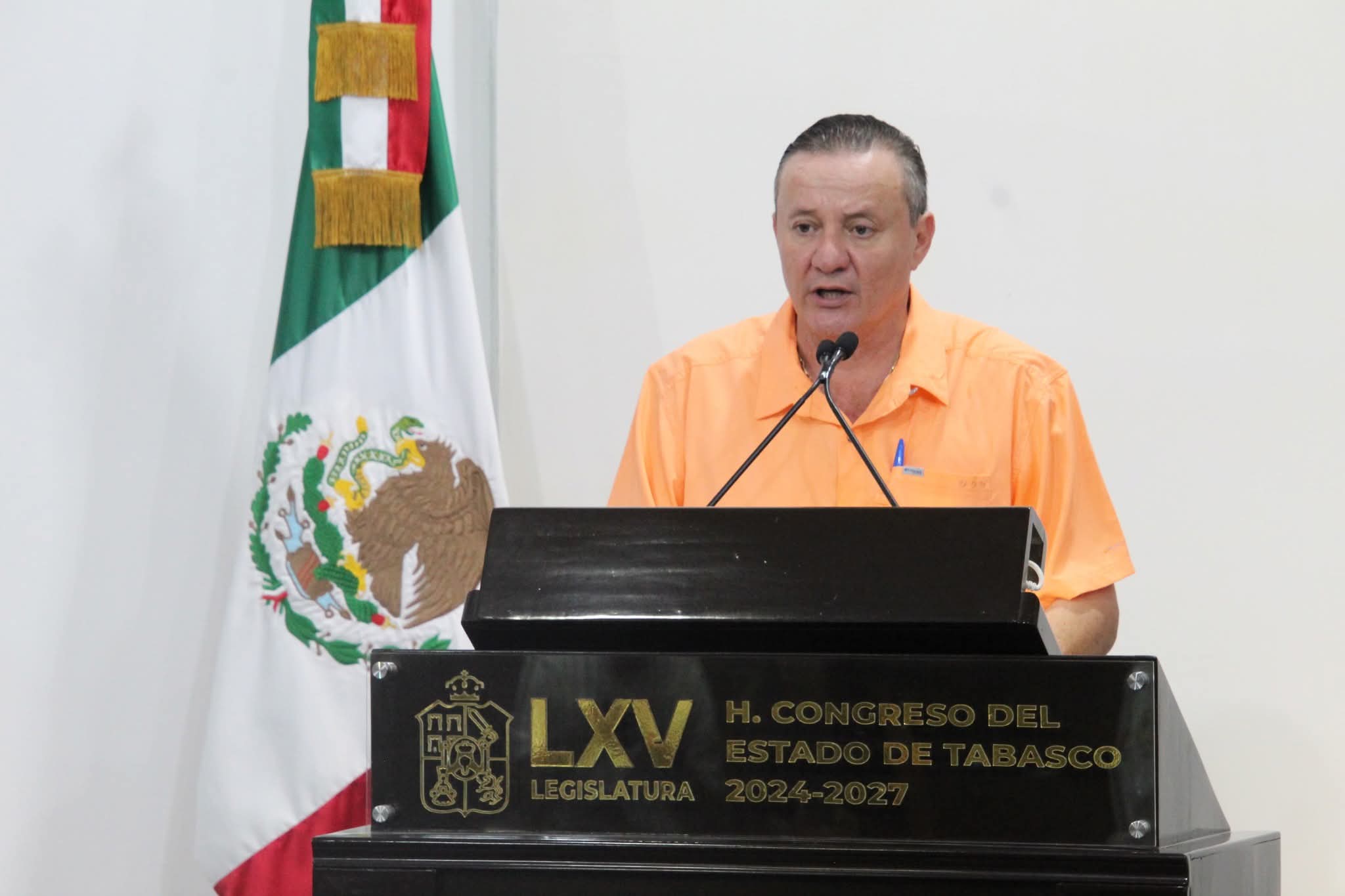 Promover protección y atención de salud mental en escuelas: Gerald Washington Herrera Castellanos