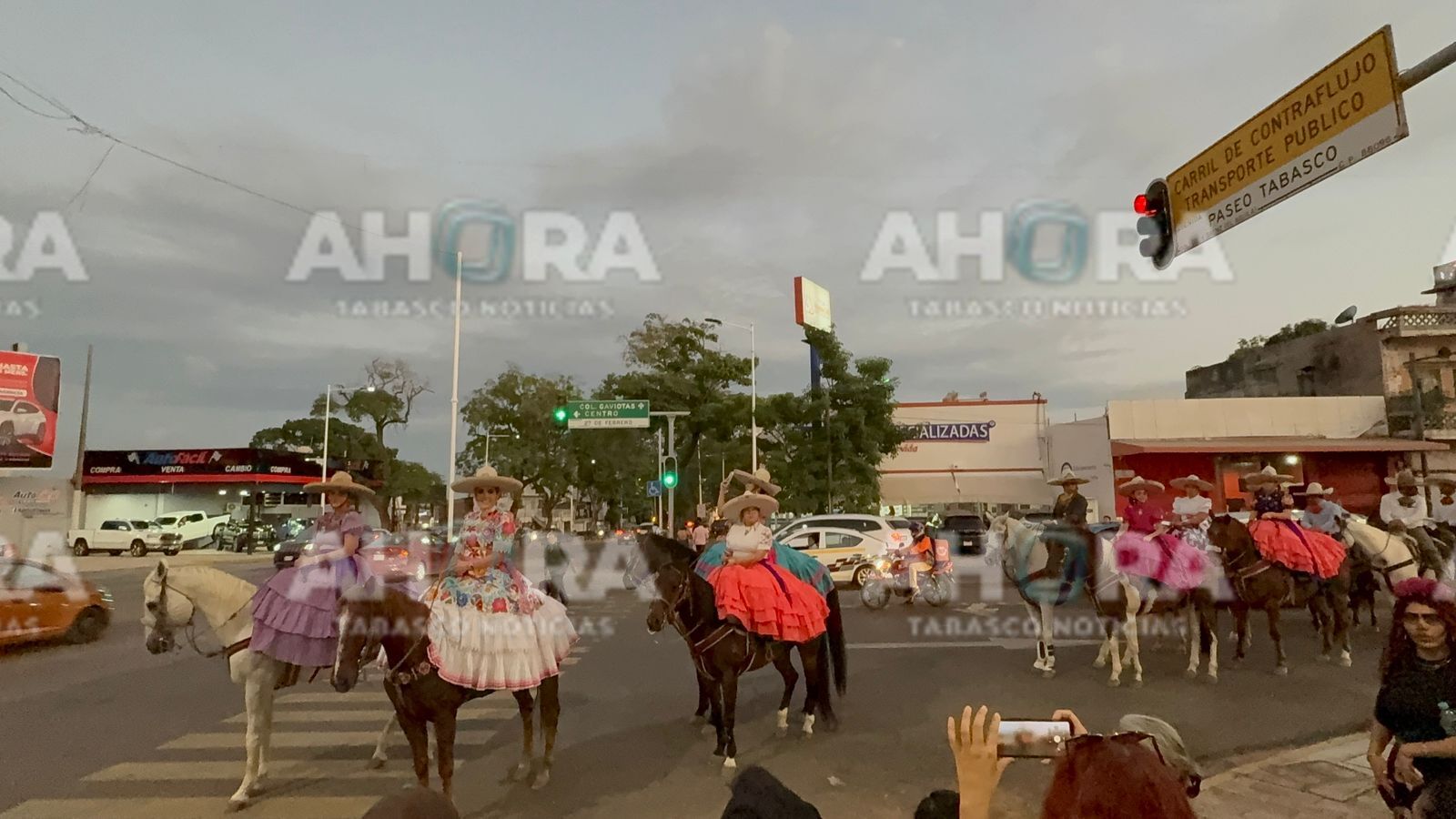 Celebra Centro el Día de Muertos con la “Cabalgata de la Eternidad”