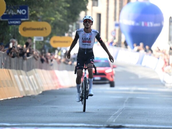 El mexicano, Isaac del Toro, se impuso en el Giro del Veneto y llegó a 16 victorias en el año