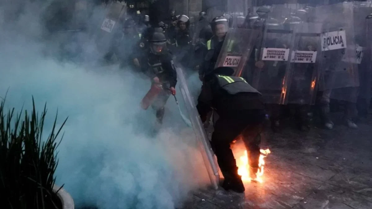 Policía herida el 2 de octubre sale de terapia intensiva