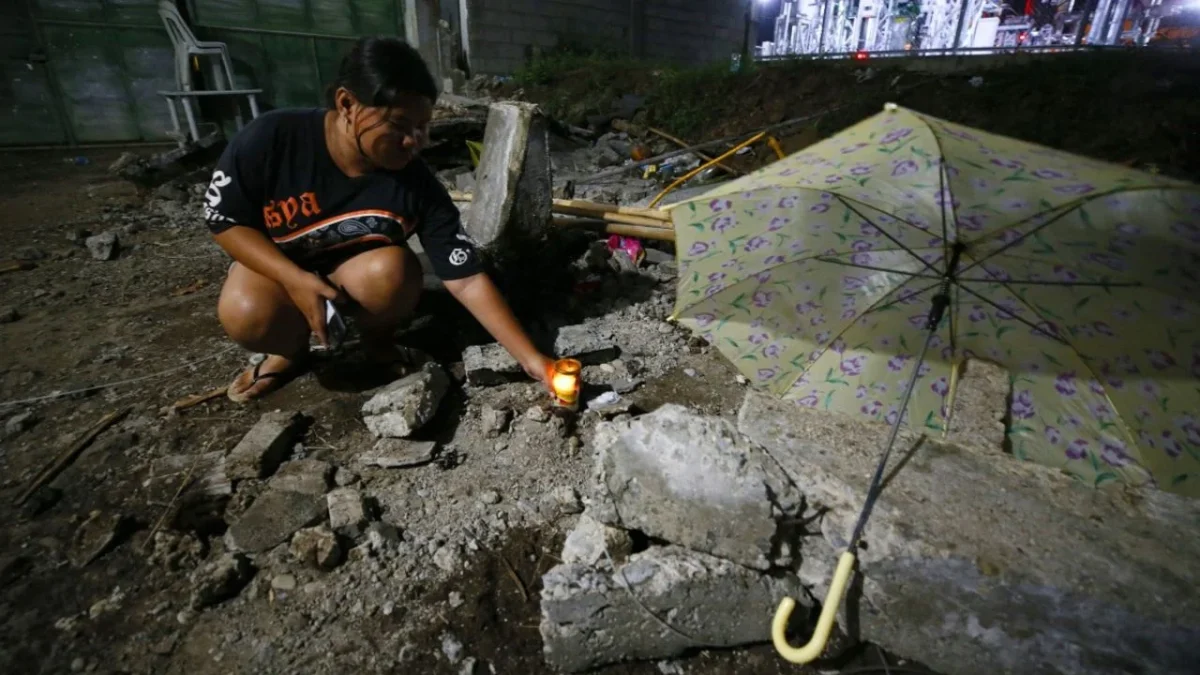 Seis muertos por potente terremoto de magnitud 7.4 en Filipinas