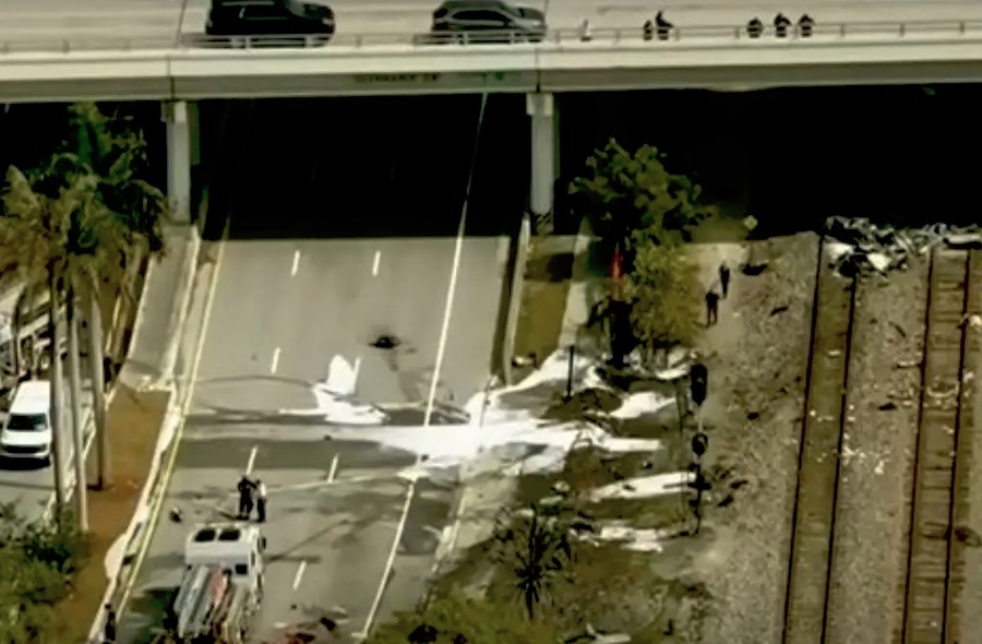 Mueren dos personas tras caer un avión en Florida con ayuda para damnificados del huracán Melissa