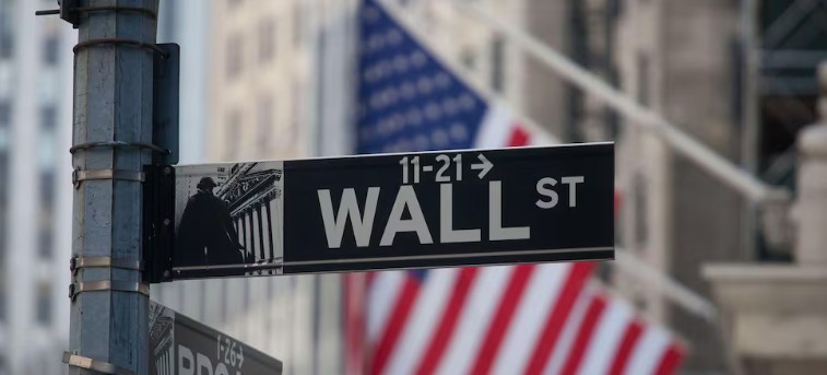 Wall Street cierra en verde tras audiencia del Tribunal Supremo sobre aranceles de Trump