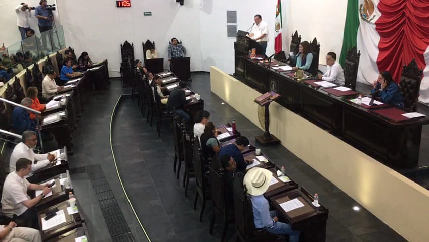 Que Pemex repare 4 vías de comunicación dañadas en Huimanguillo: Gerald Washington