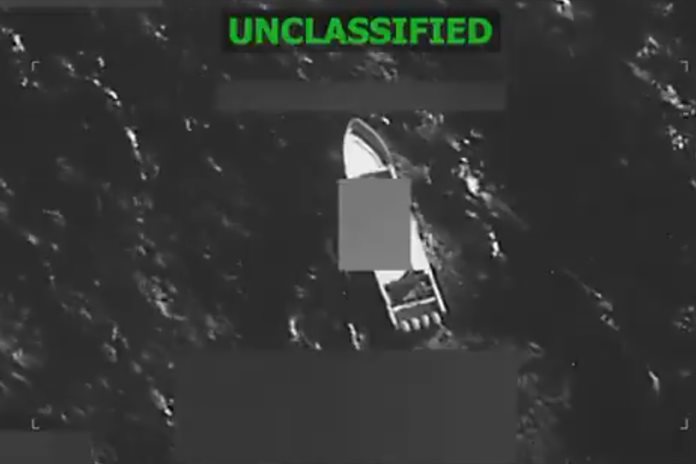 EE.UU. ataca una nueva lancha en el Pacífico y asesina a dos presuntos narcotraficantes