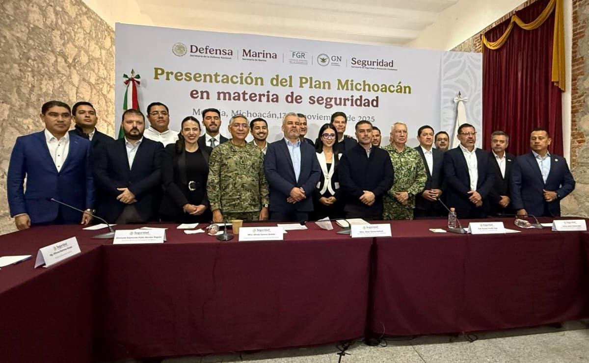 Marina despliega mil 700 elementos para Operación Michoacán por la Paz