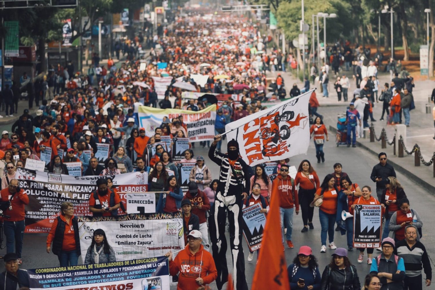 CNTE anuncia paro nacional de 48 horas
