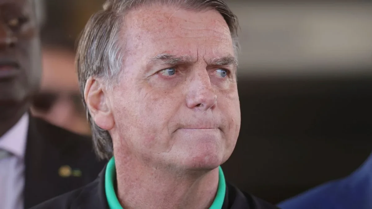 Bolsonaro es operado con éxito por hernia inguinal