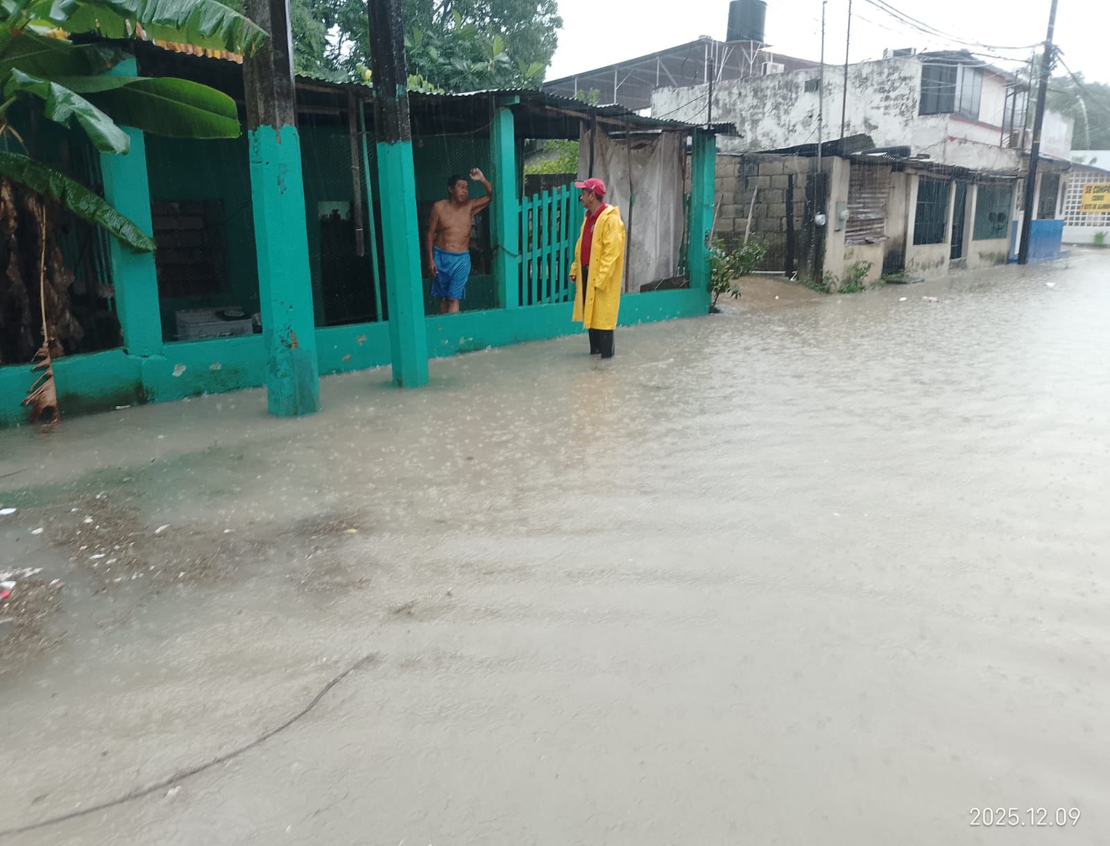 Frente Frío N. 19 provoca lluvias fuertes en Tabasco; autoridades mantienen vigilancia sin afectaciones mayores