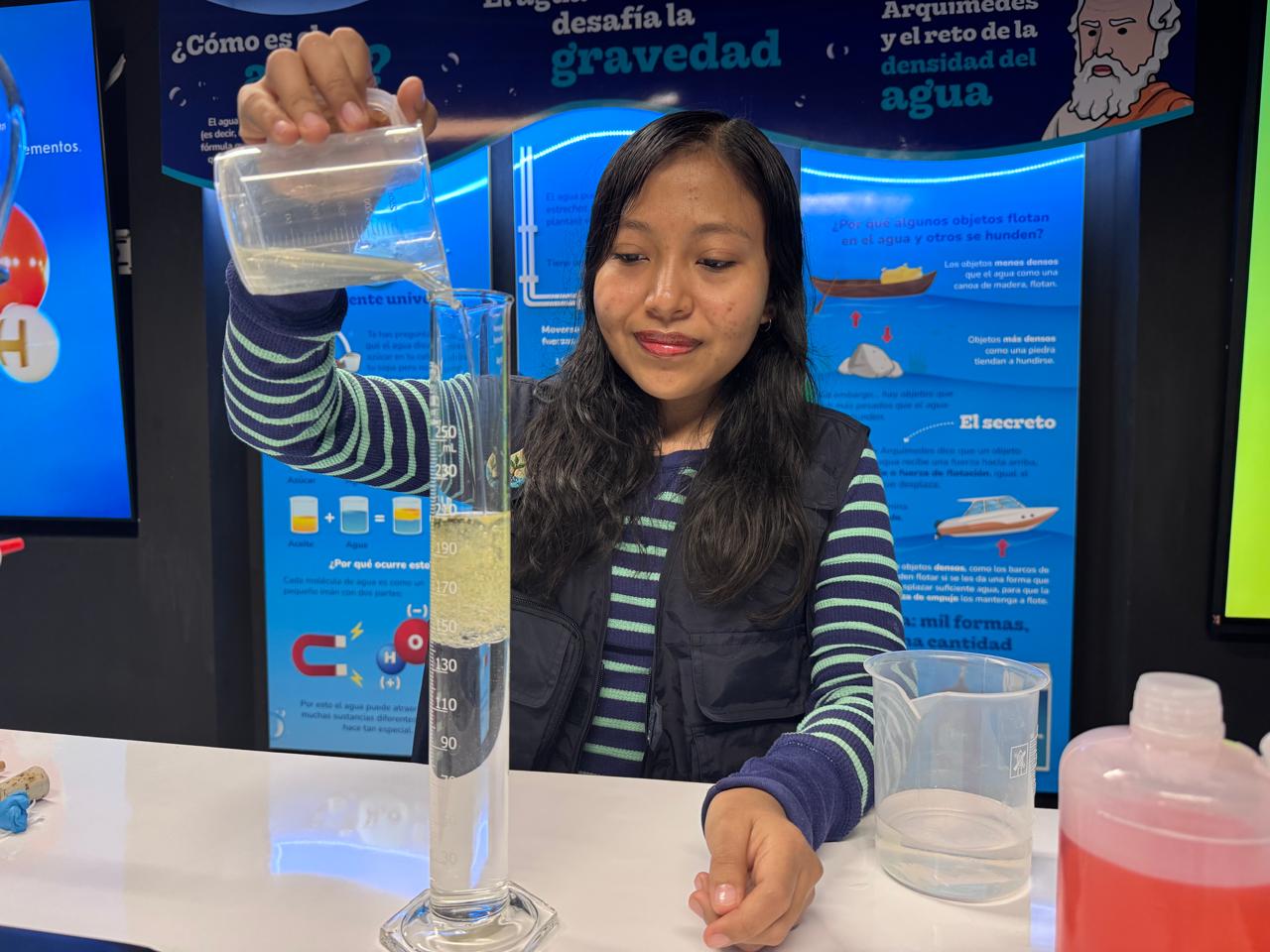 Casa Universitaria del Agua de la UJAT instala punto de recolección de aceite de cocina usado