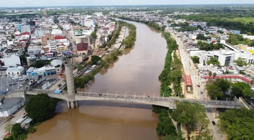 Riesgo de crecidas persiste por frente frío 25