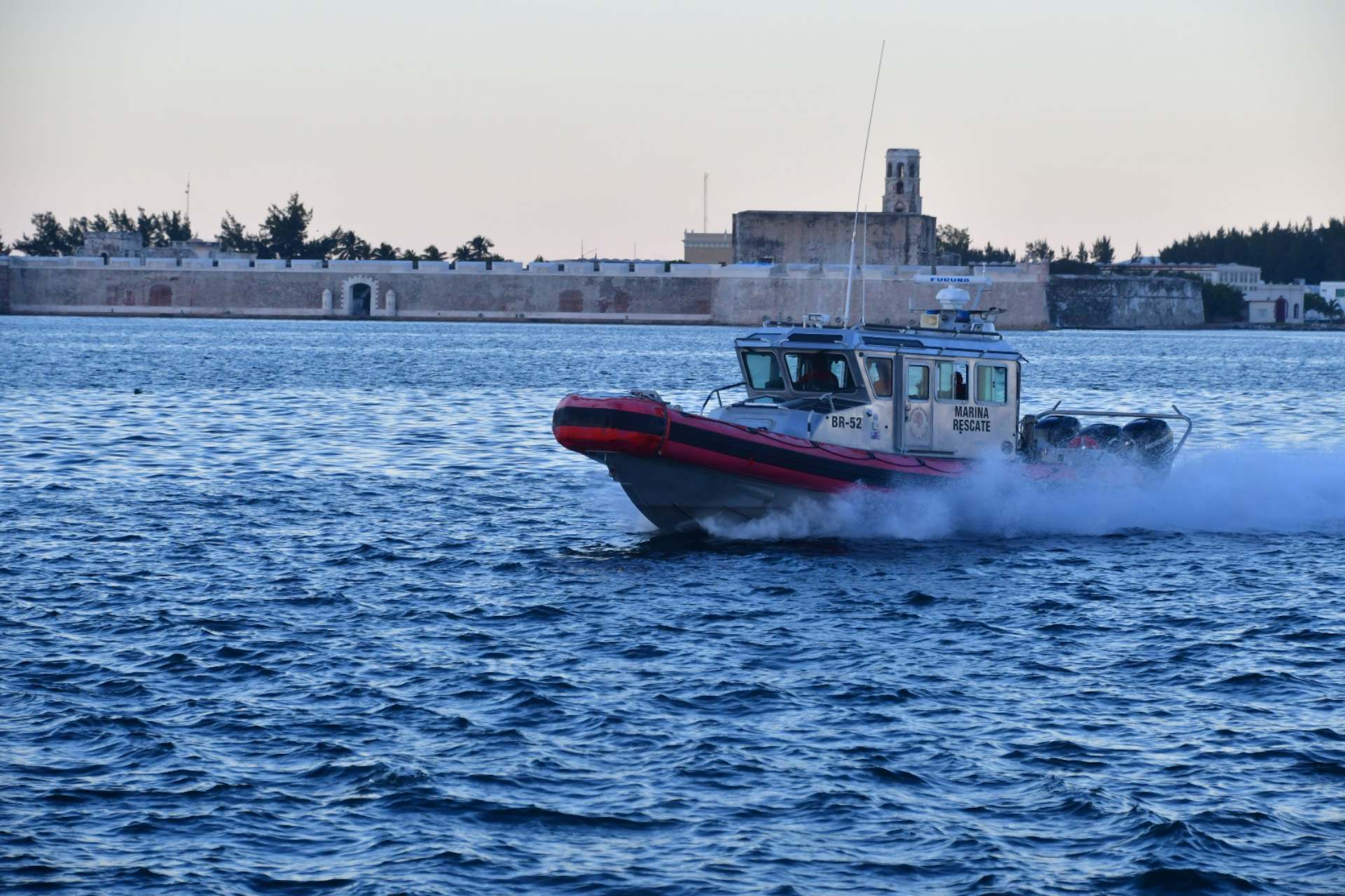 Inicia Plan Marina “Operación Salvavidas Invierno 2025”, en las playas de mayor afluencia turística